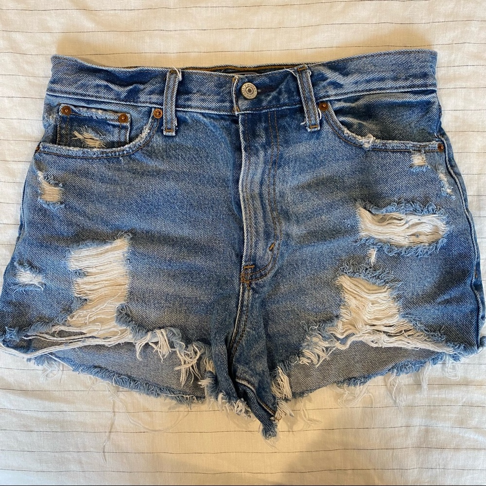 Abercrombie & Fitch High Rise Mom Shorts